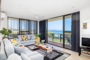 Views and Pool in a Great Location in Nelson Bay
